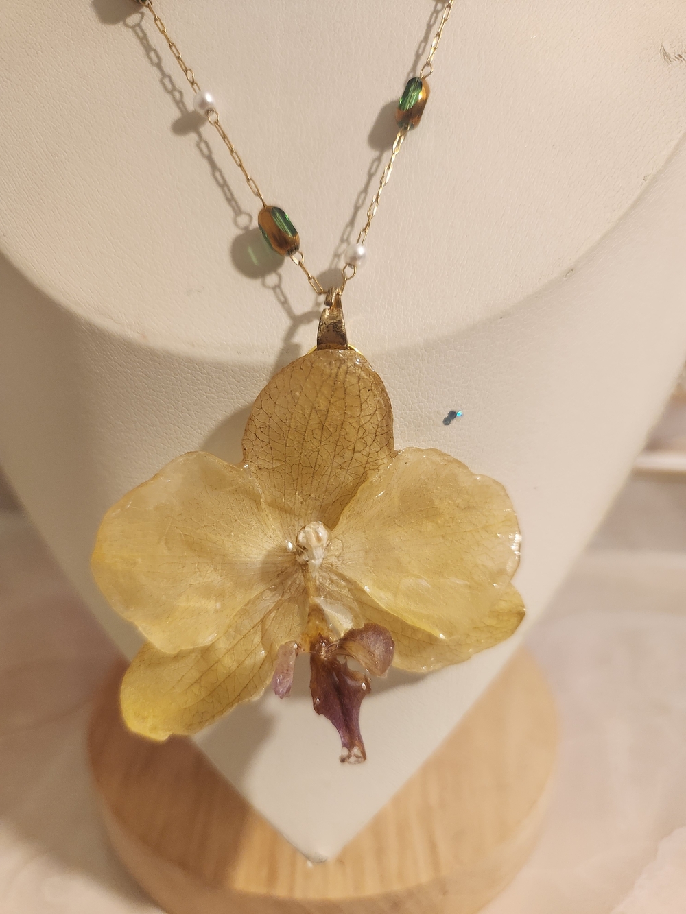 Real Orchid Yellow Flower Pendant Necklace with Green Bead Accents